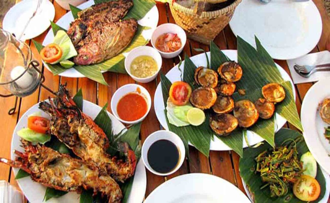 Hikmah Mengkonsumsi Makanan Halal bagi Kehidupan