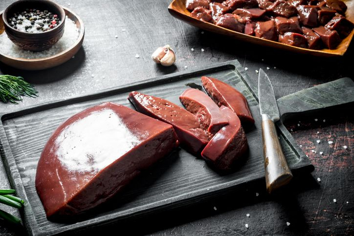 makanan yang menggunakan bahan baku darah tidak boleh dikonsumsi karena