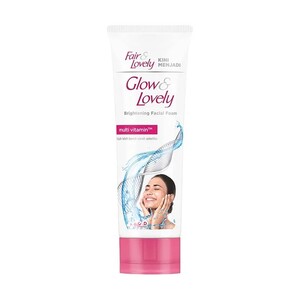 Glow & Lovely Brightening Facial Foam Multi Vitamin