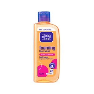 Clean & Clear Foaming Face Wash