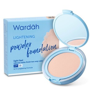 Wardah Lightening Powder Foundation Light Feel 04 Natural