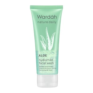 Wardah Nature Daily Aloe Hydramild Facial Wash