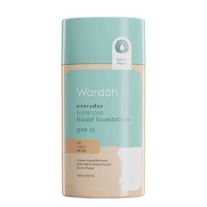 Wardah Everyday Luminous Liquid Foundation 02 Light Beige
