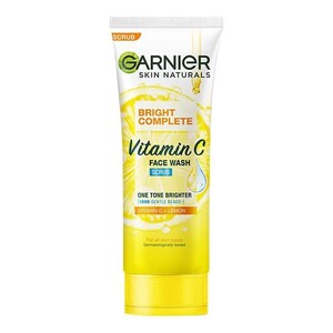 Garnier Skin Naturals Bright Complete Brightening Face Wash Scrub