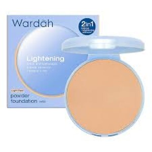 Wardah Lightening Powder Foundation Light Feel 05 Warm Ivory (23W)
