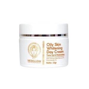 Medglow Oily Skin Brightening Day Cream