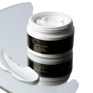 UC Beauty Night Glowing Booster