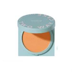 Cek Halal Luxcrime Blur & Cover Two Way Cake Oil Control Butter Cream